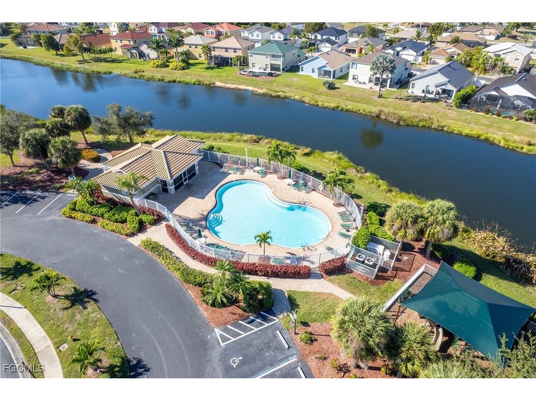 2084 Cape Heather Circle Cape Coral FL 33991 2025026109 image37