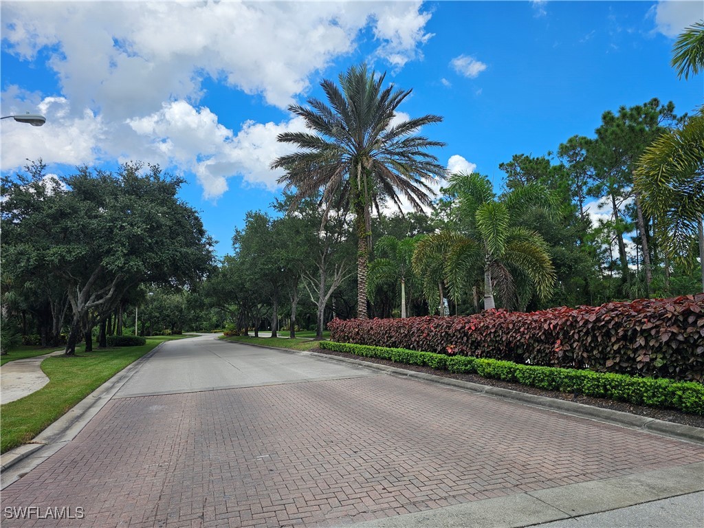 2084 Par Drive Naples FL 34120 225071210 image27