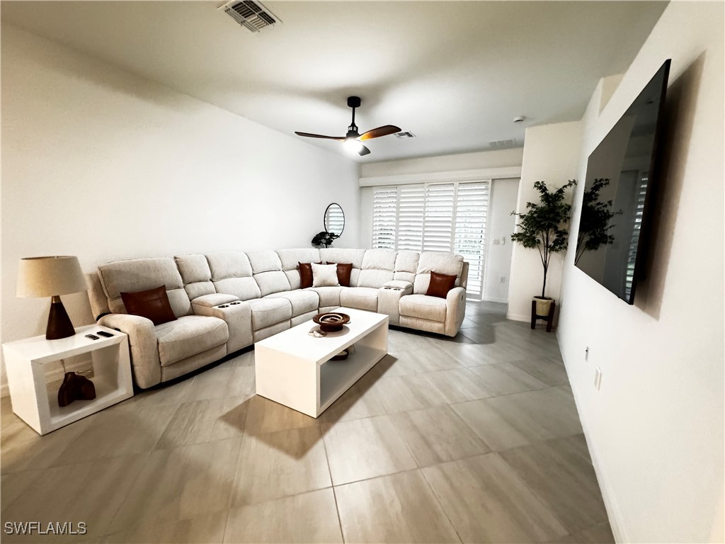 2084 Wellington Street Naples FL 34120 226001575 image4