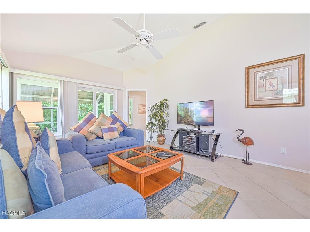 20846 Blacksmith Forge Estero FL 33928 2025025386 image8