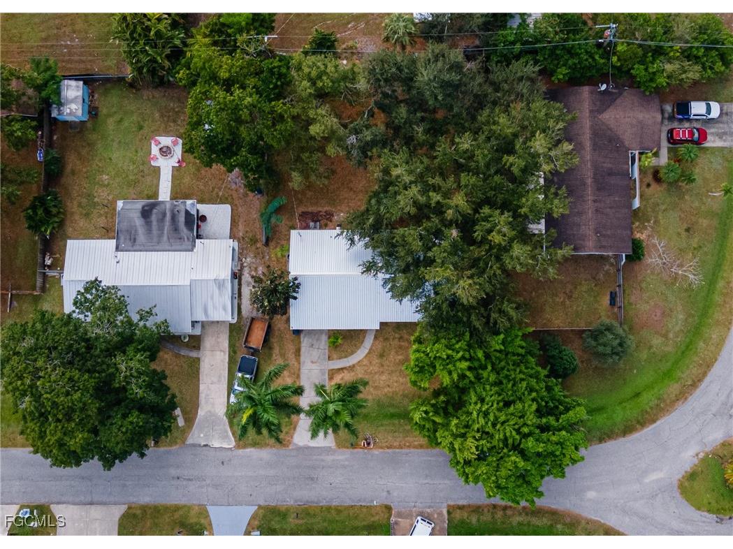 2085 E Tobago Circle Fort Myers FL 33905 2025022112 image2