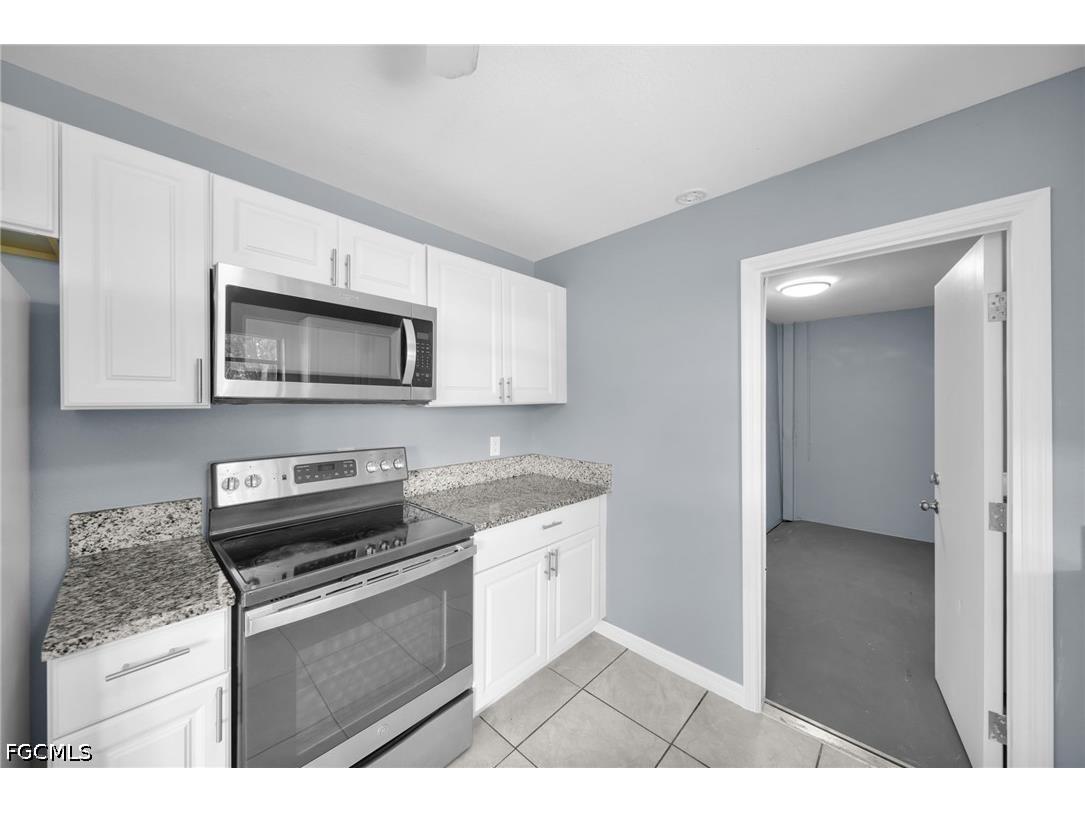 2085 E Tobago Circle Fort Myers FL 33905 2026020221 image12