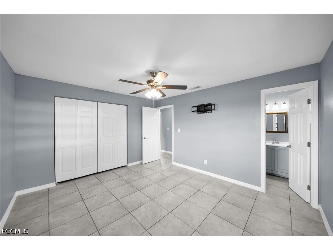 2085 E Tobago Circle Fort Myers FL 33905 2026020221 image17