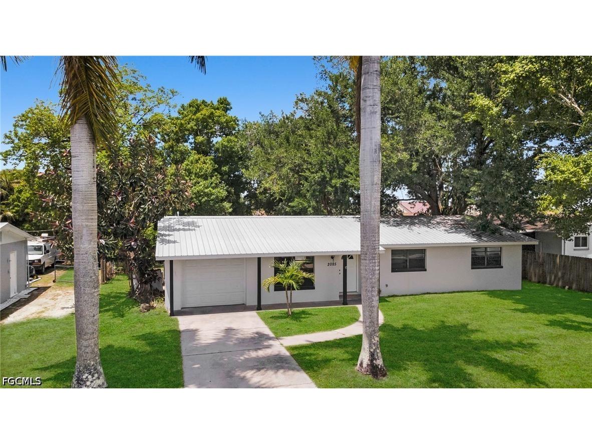2085 E Tobago Circle Fort Myers FL 33905 2026020221 image28