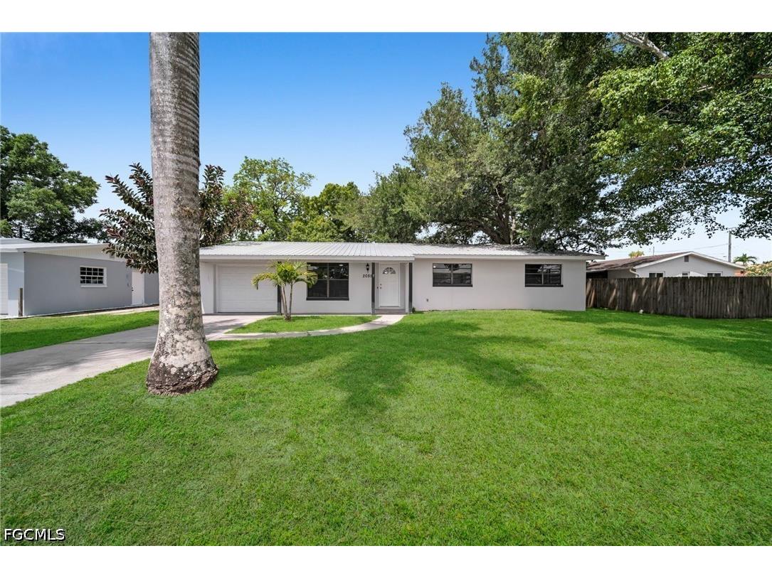 2085 E Tobago Circle Fort Myers FL 33905 2026020221 image3