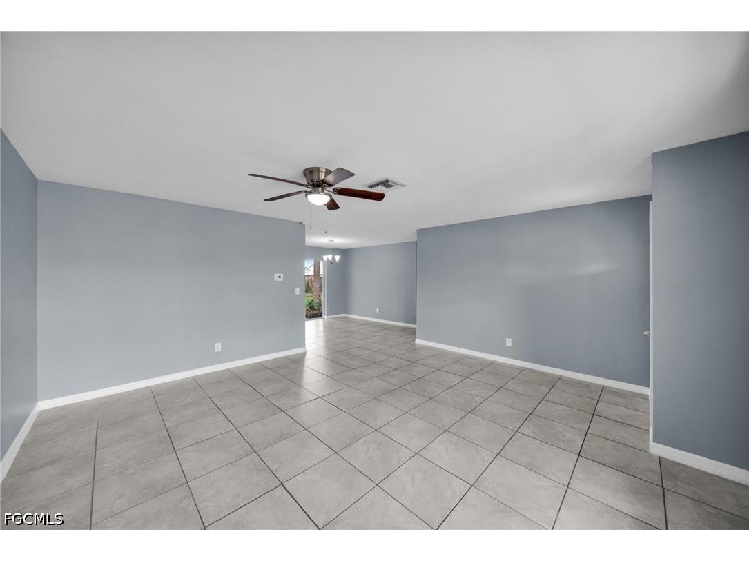 2085 E Tobago Circle Fort Myers FL 33905 2026020221 image6