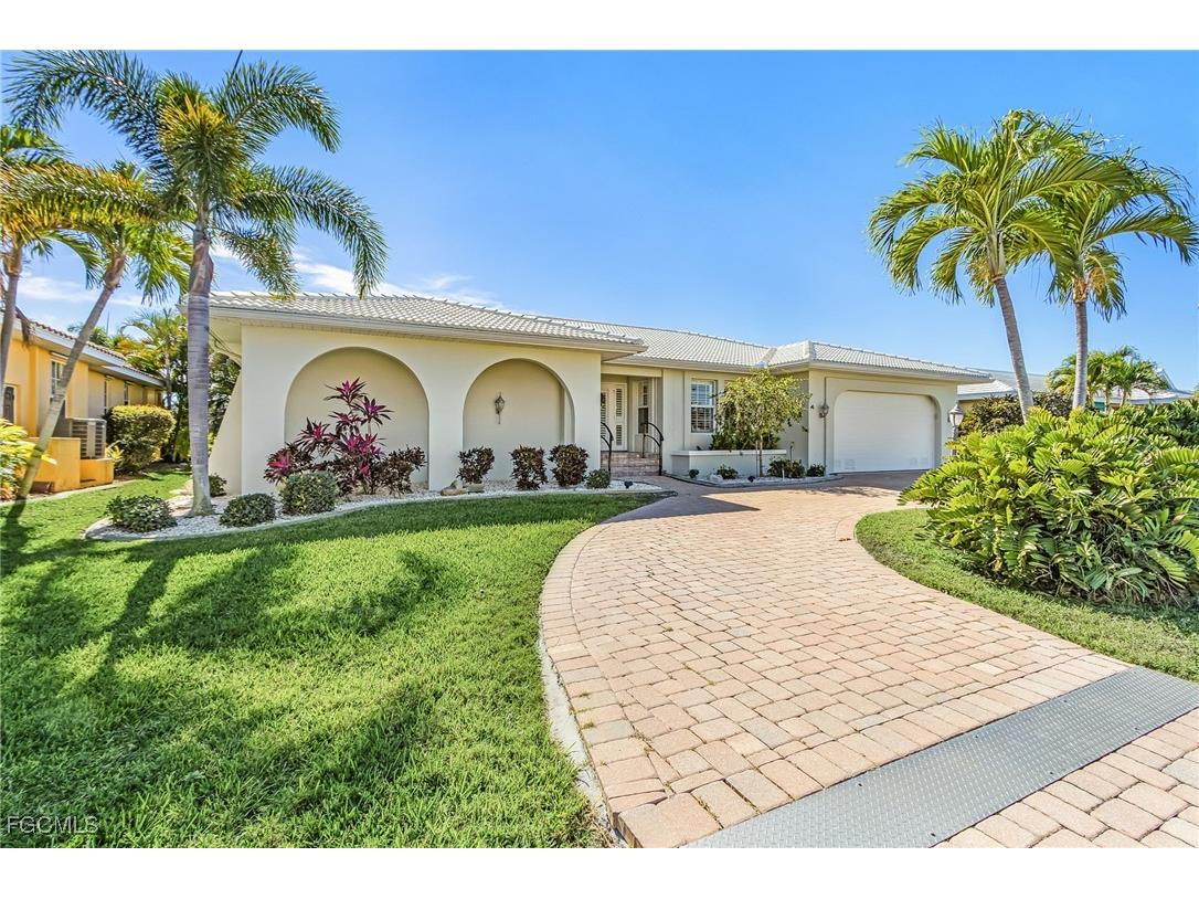 2085 El Cerito Court Punta Gorda FL 33950 2026004469 image1