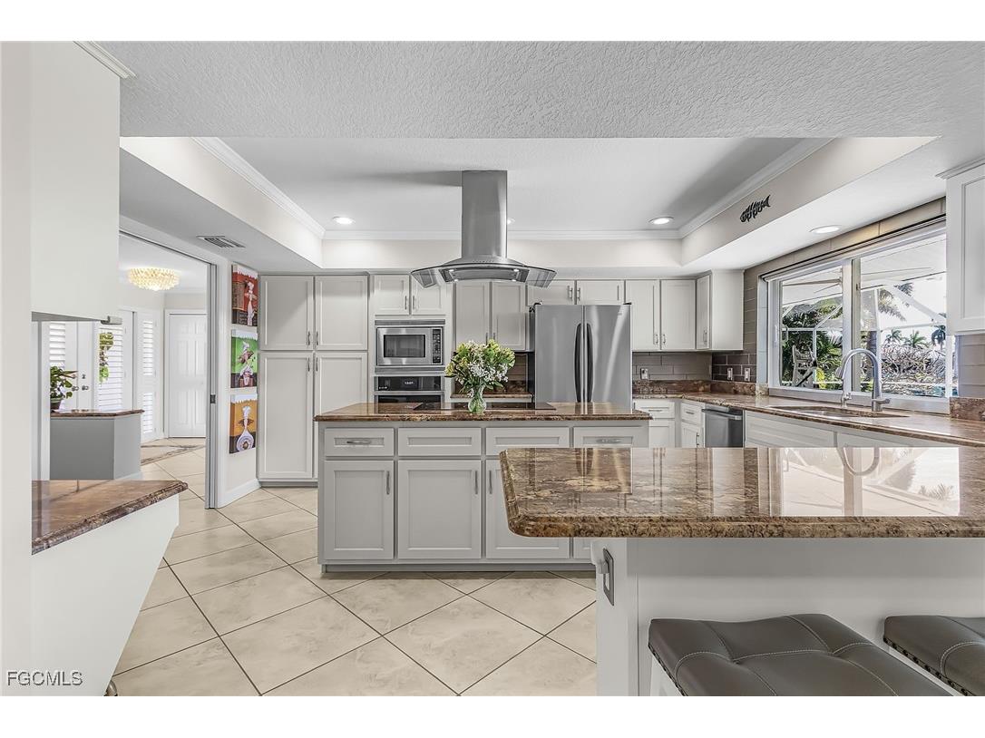 2085 El Cerito Court Punta Gorda FL 33950 2026004469 image10