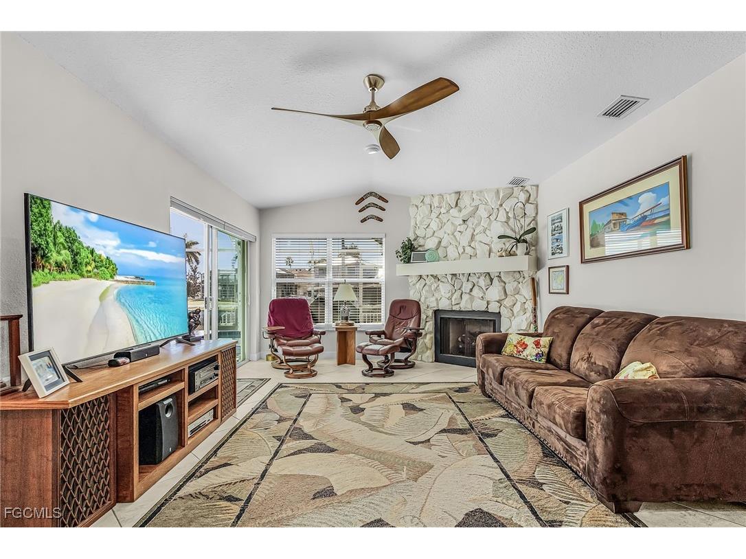 2085 El Cerito Court Punta Gorda FL 33950 2026004469 image23