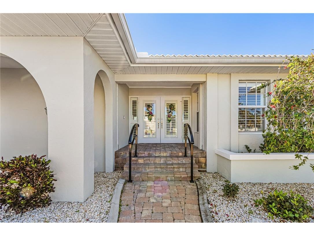 2085 El Cerito Court Punta Gorda FL 33950 2026004469 image3