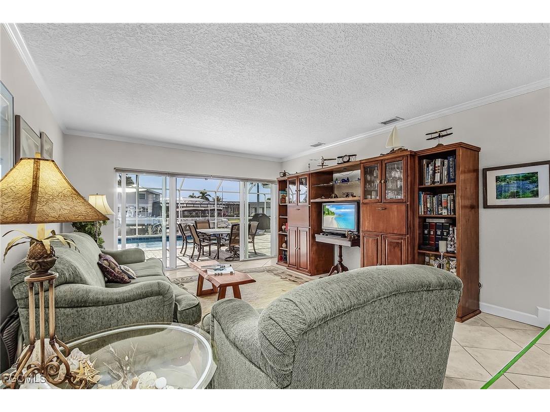2085 El Cerito Court Punta Gorda FL 33950 2026004469 image6