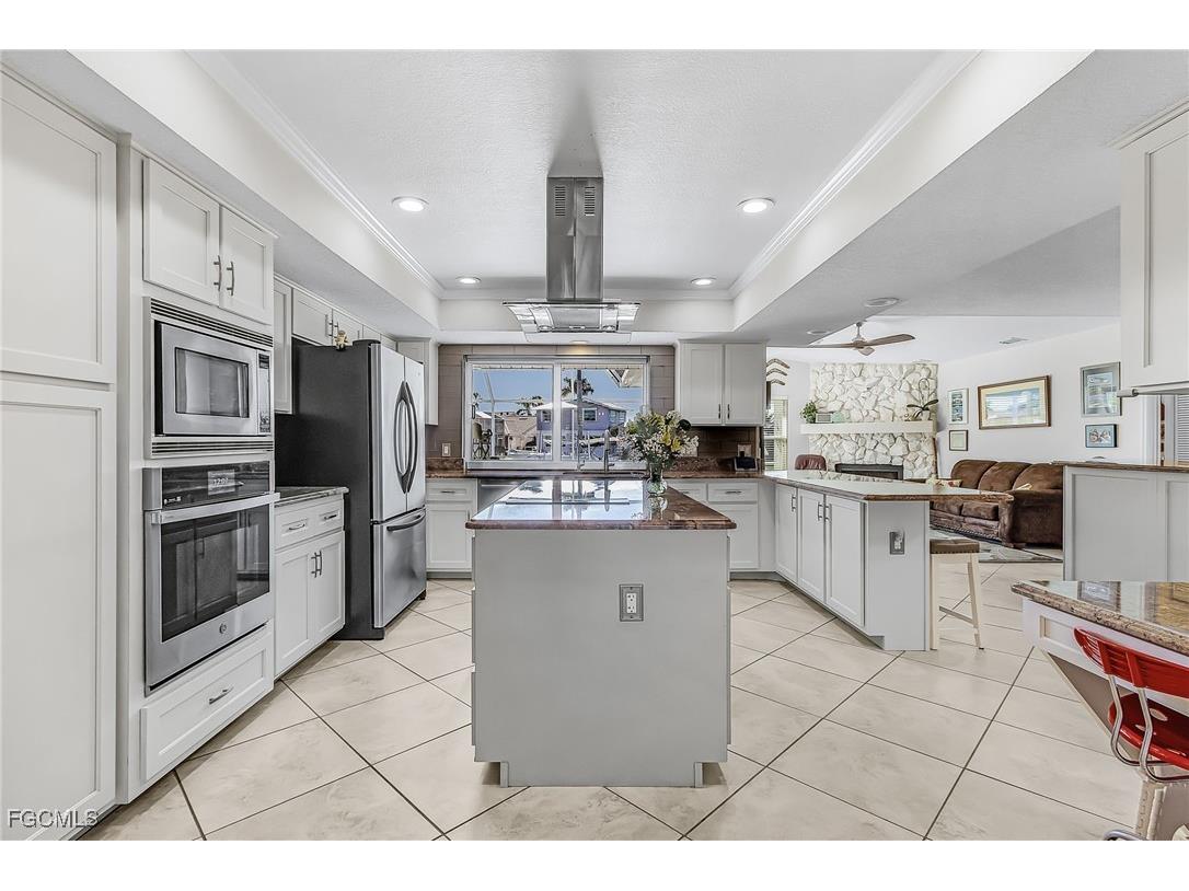 2085 El Cerito Court Punta Gorda FL 33950 2026004469 image8