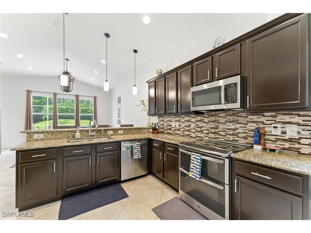 2085 Painted Palm Drive Naples FL 34119 225063259 image10