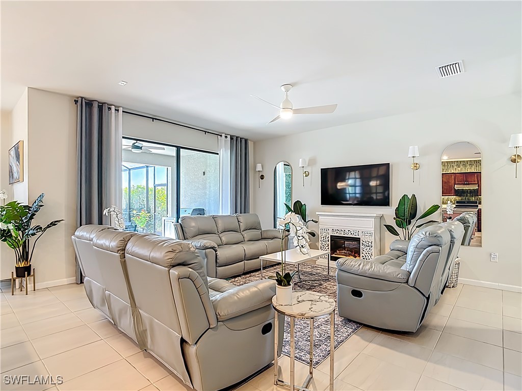 2085 Yellowfin Circle Naples FL 34114 225080784 image10