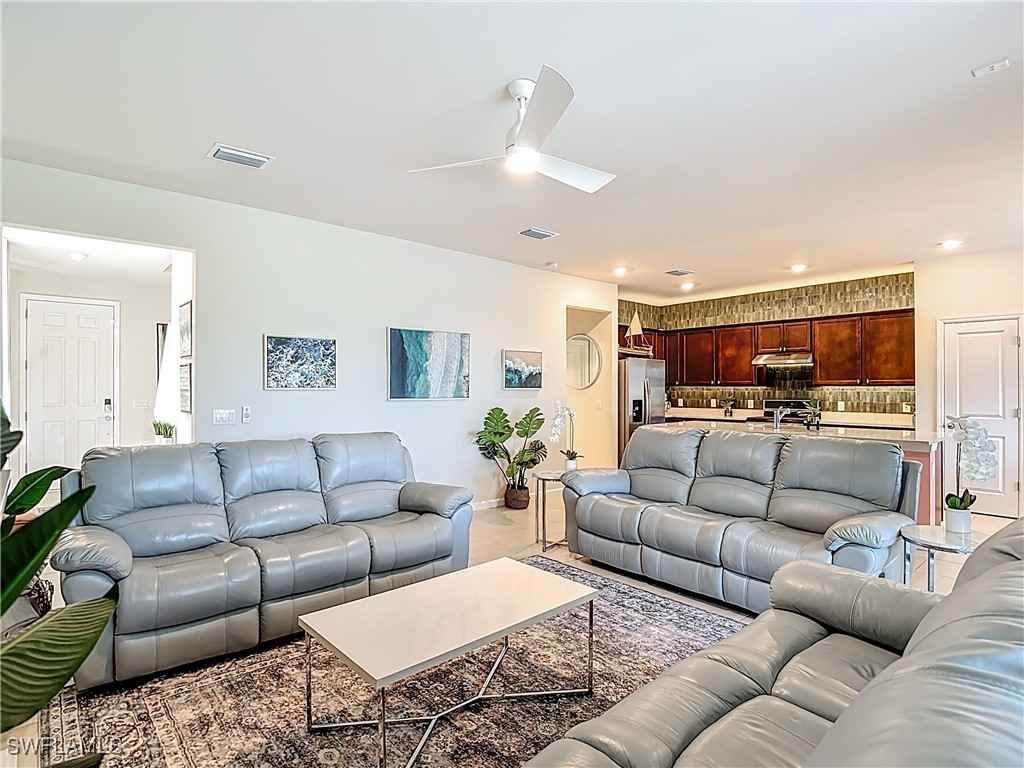 2085 Yellowfin Circle Naples FL 34114 225080784 image12