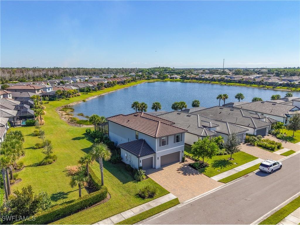 2085 Yellowfin Circle Naples FL 34114 225080784 image2