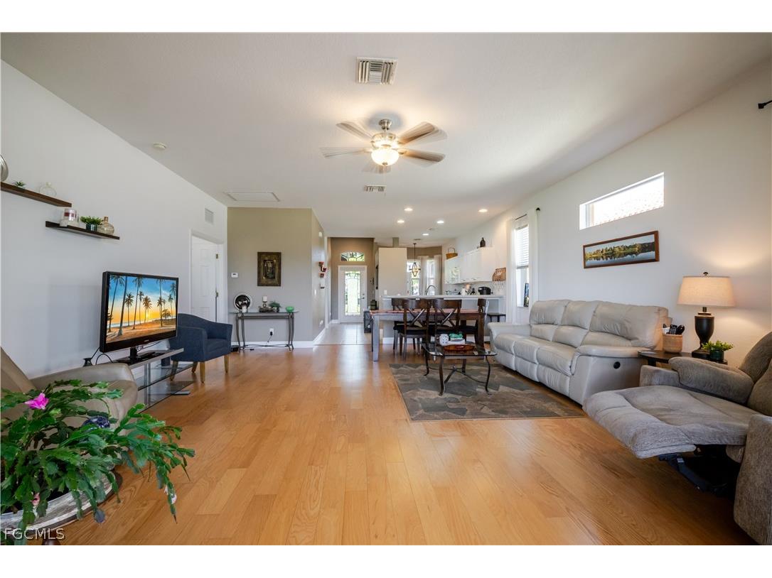 20856 Athenian Lane North Fort Myers FL 33917 2026009386 image6