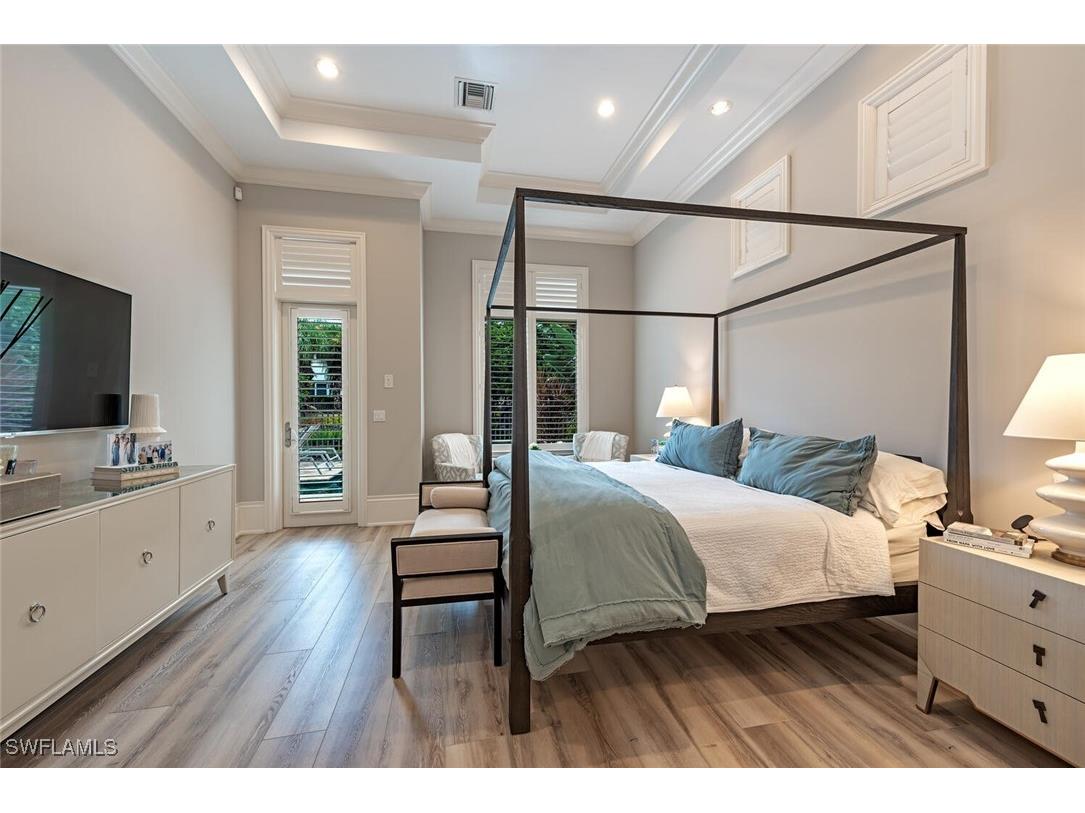 2087 Rivoli Court Naples FL 34105 225067730 image8