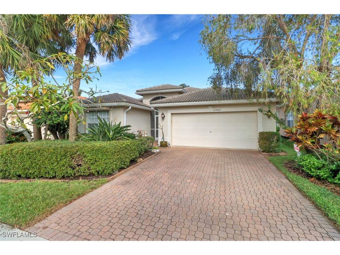2089 Isla De Palma Circle Naples FL 34119 225003171 image1