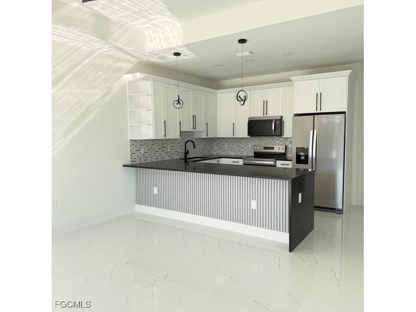 209-211 W 12th Street Lehigh Acres FL 33972 2026006601 image10