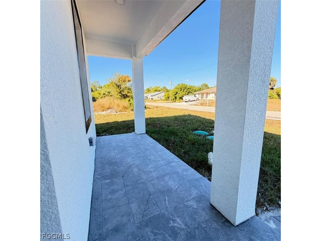 209-211 W 12th Street Lehigh Acres FL 33972 2026006601 image6