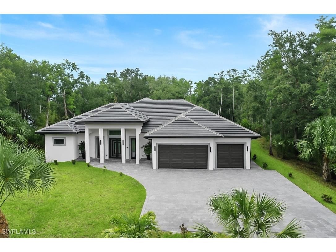 209 35th Avenue NW Naples FL 34120 225056219 image1