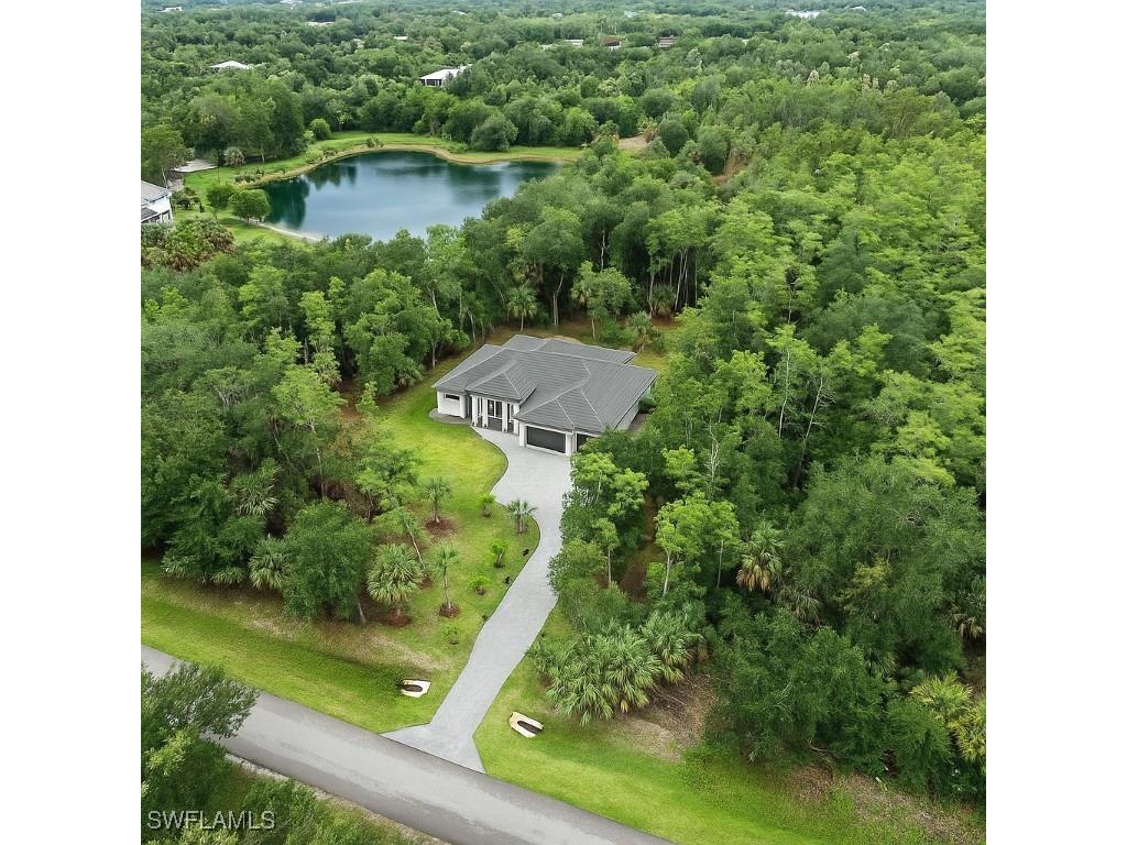 209 35th Avenue NW Naples FL 34120 225056219 image2