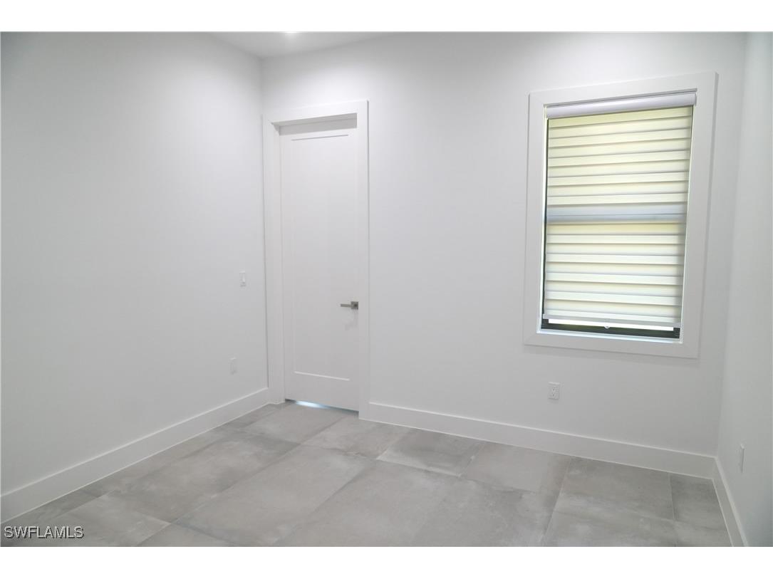 209 35th Avenue NW Naples FL 34120 225056219 image30