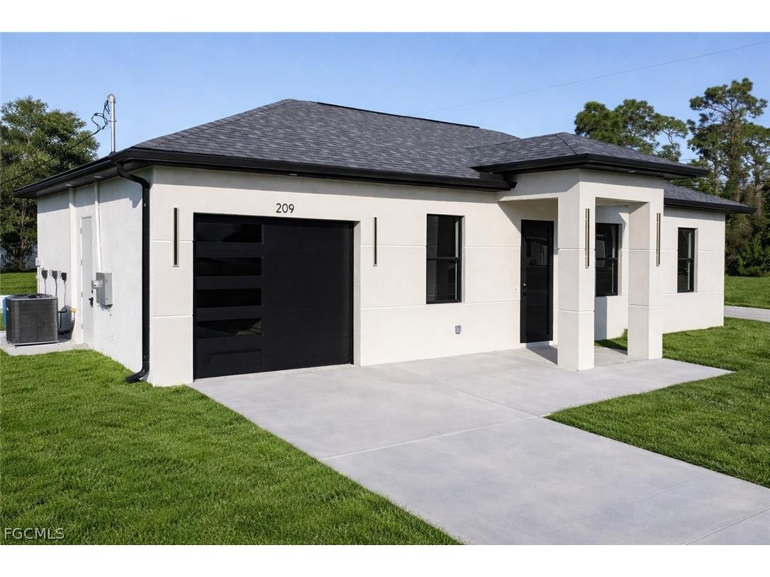 209 Irving Avenue N Lehigh Acres FL 33971 2026010658 image2