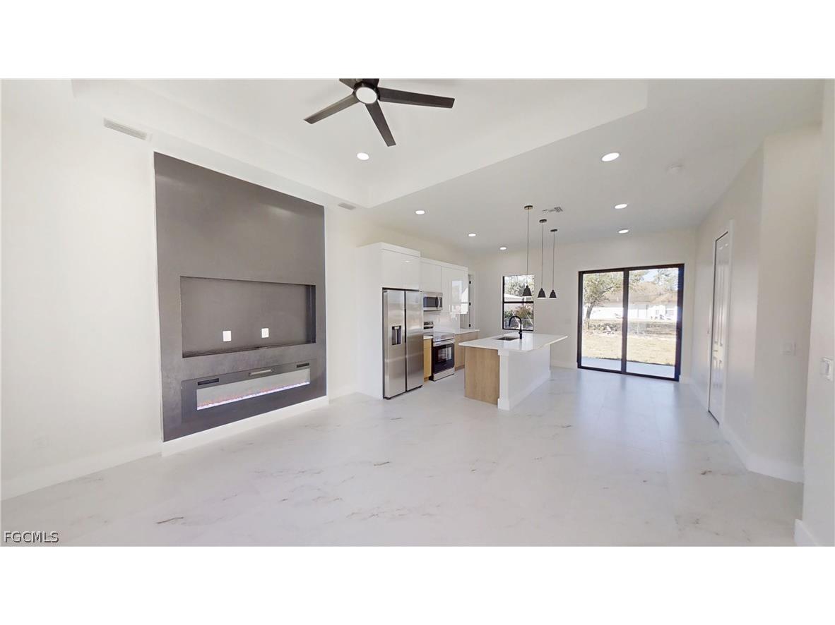 209 Irving Avenue N Lehigh Acres FL 33971 2026010658 image4