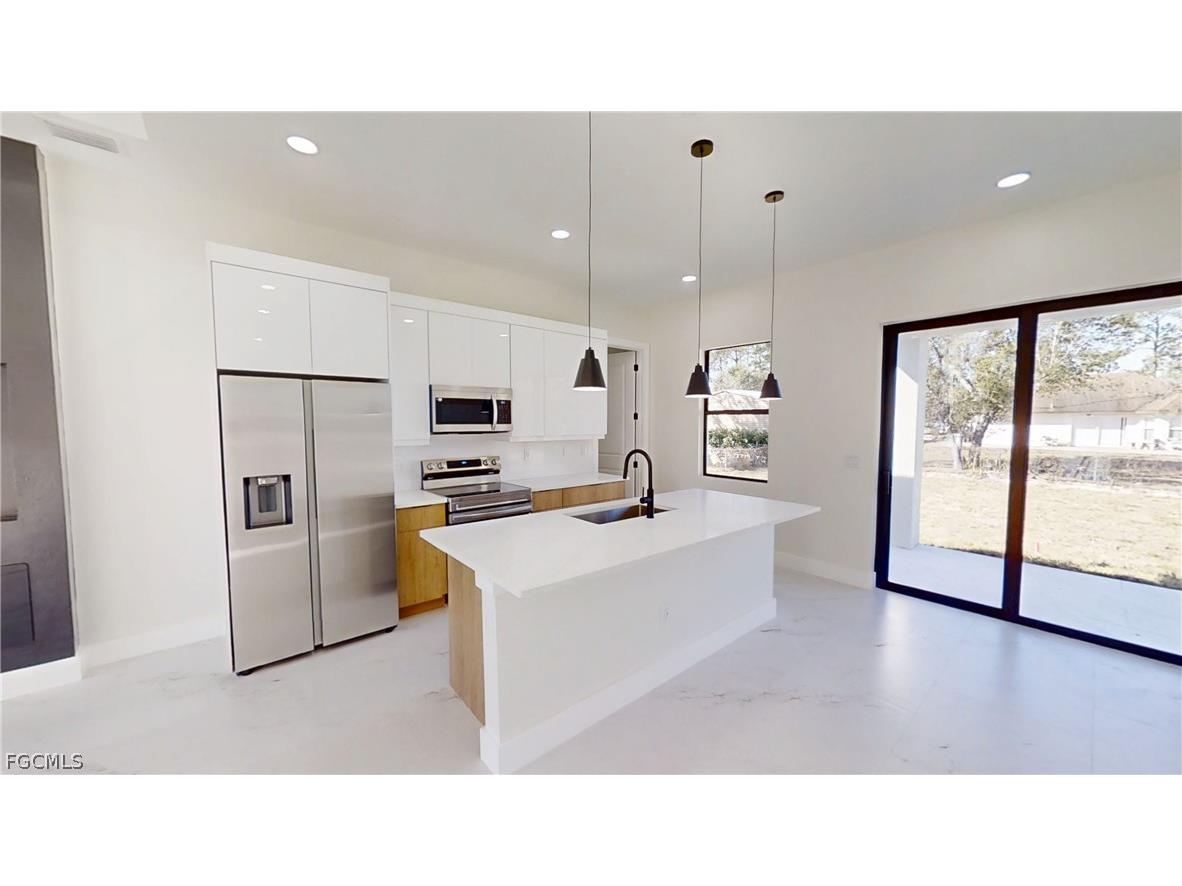 209 Irving Avenue N Lehigh Acres FL 33971 2026010658 image6