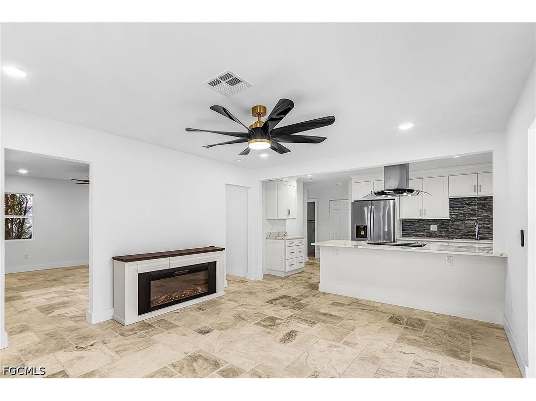 209 Kingston Drive Fort Myers FL 33905 2026027546 image5
