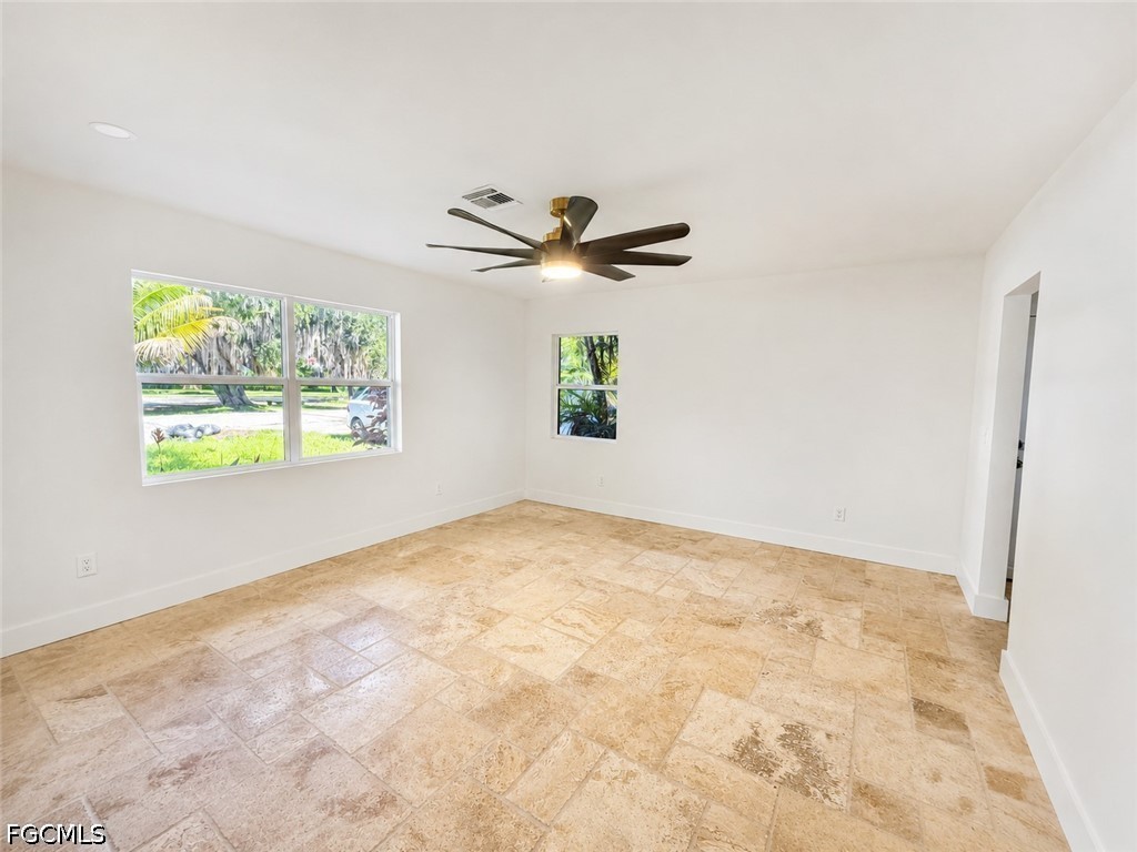 209 Kingston Drive Fort Myers FL 33905 2026027546 image6