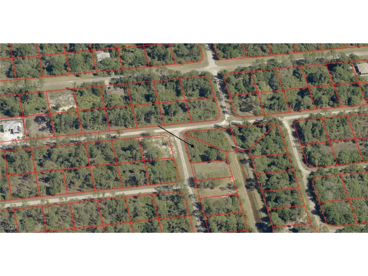 209 Nebula Avenue S Lehigh Acres FL 33974 2025020775 image2