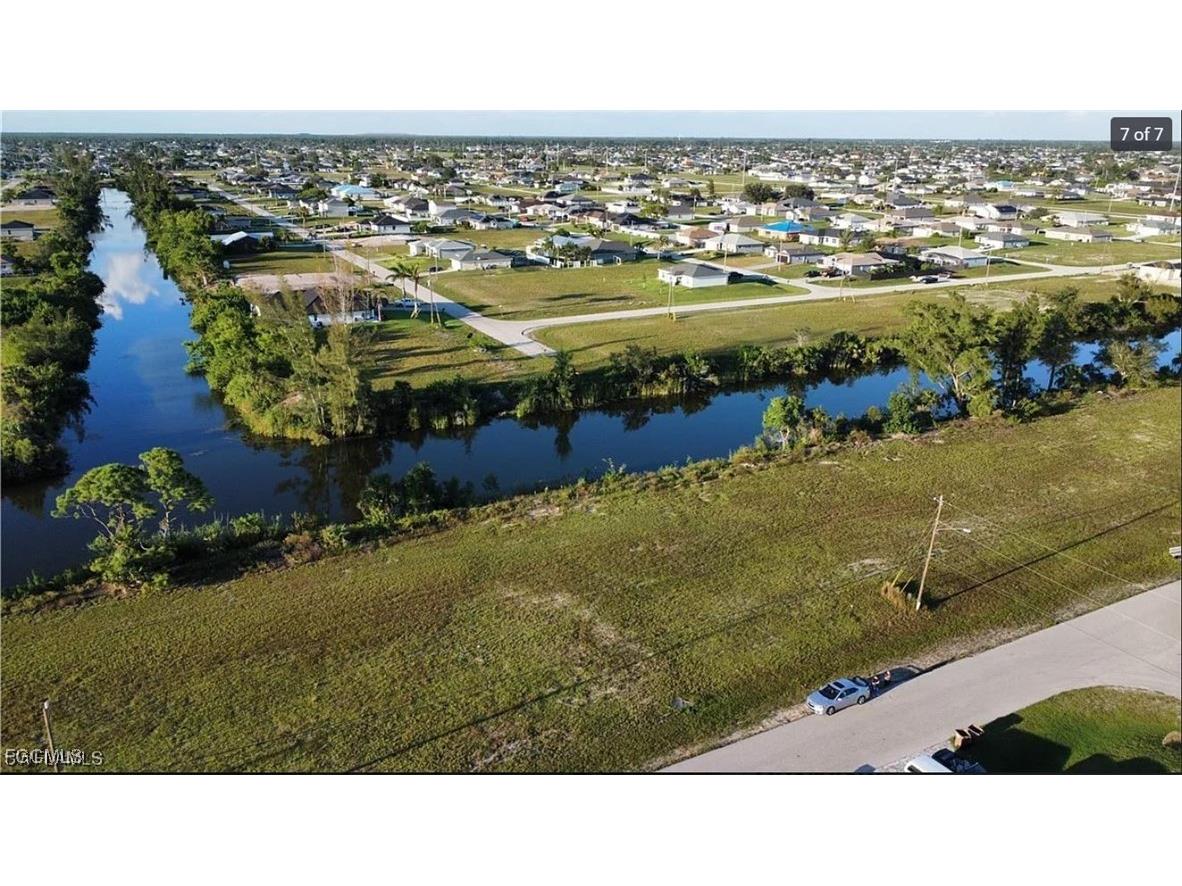 209 NW 19th Terrace Cape Coral FL 33993 2025015146 image1