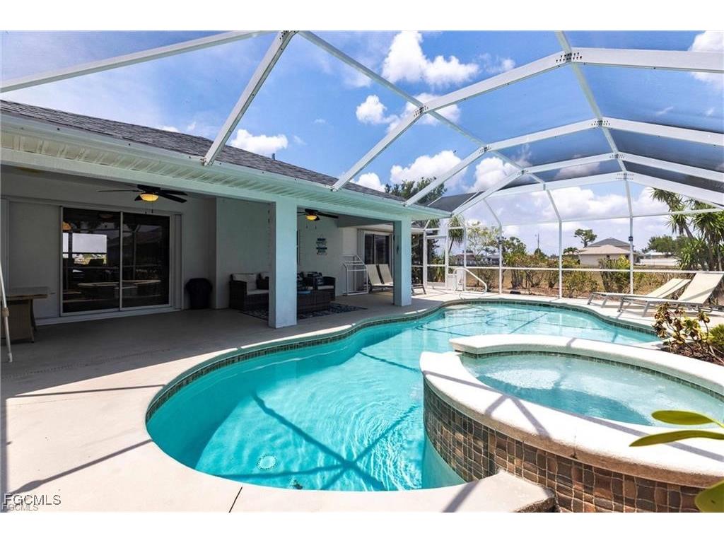 209 NW 20th Avenue Cape Coral FL 33993 2025022887 image1