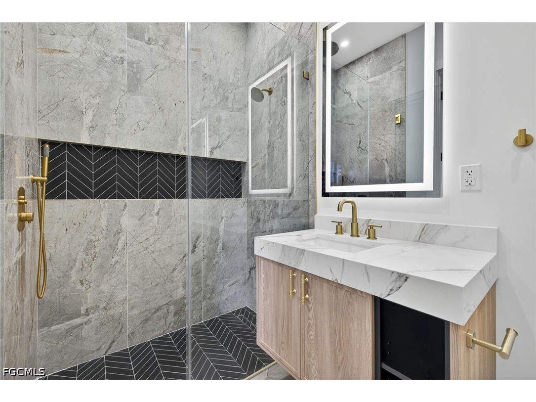 209 NW 35th Place Cape Coral FL 33993 2026023080 image36