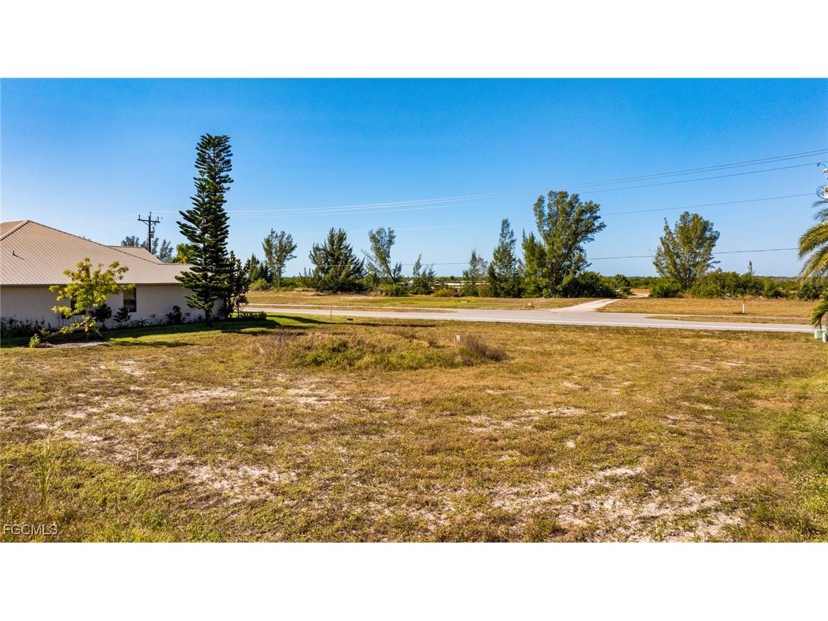 209 Old Burnt Store Road N Cape Coral FL 33993 2025019899 image24