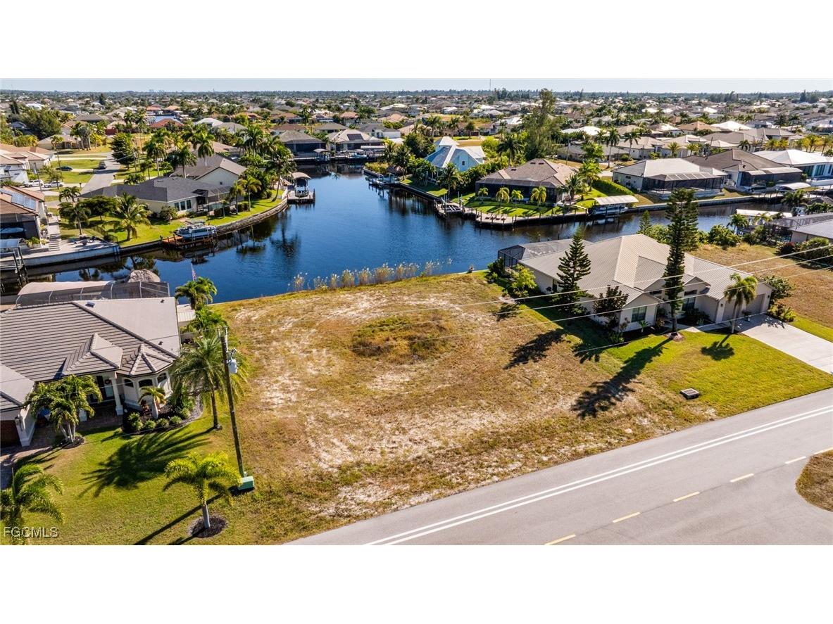 209 Old Burnt Store Road N Cape Coral FL 33993 2025019899 image7