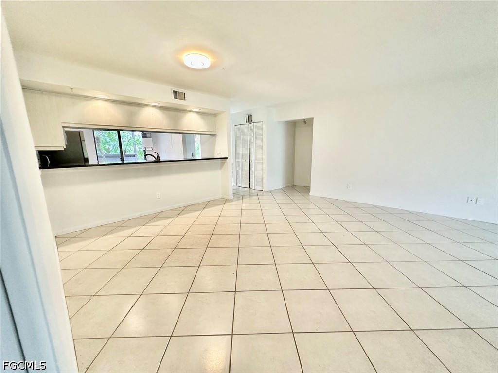 209 Pinebrook Drive Fort Myers FL 33907 2026013224 image1