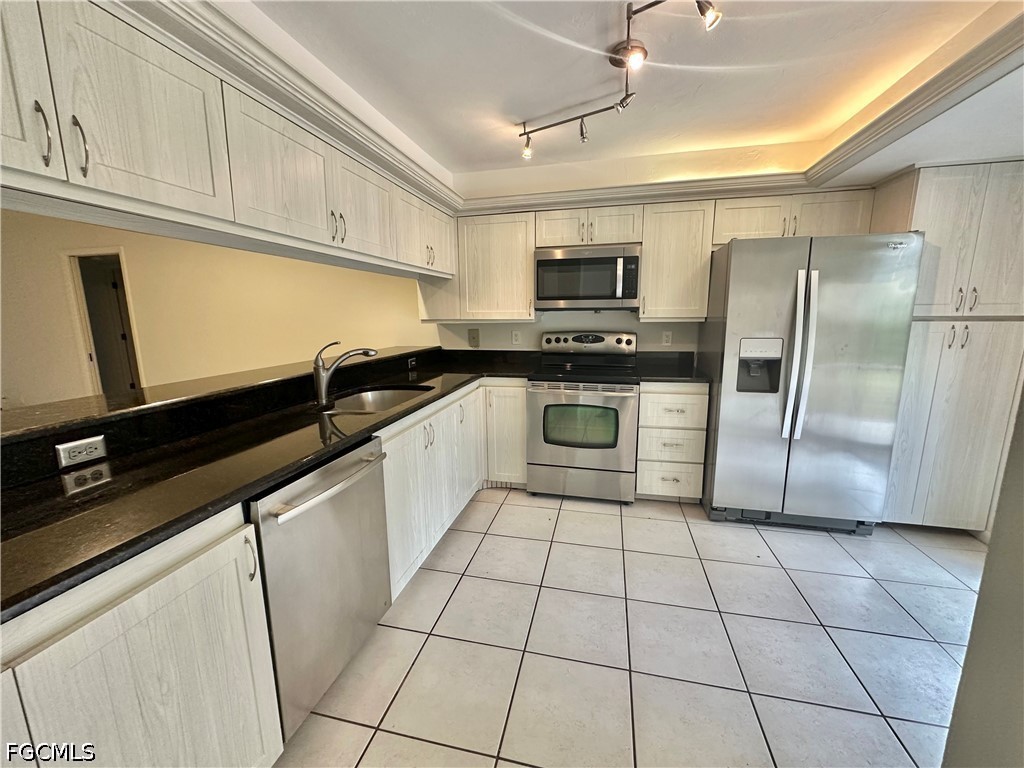 209 Pinebrook Drive Fort Myers FL 33907 2026013224 image19