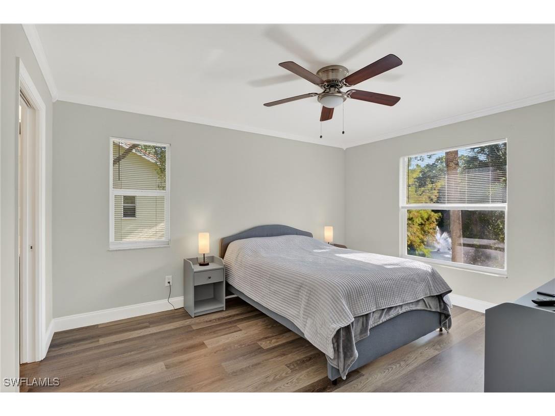 209 Robin Hood Circle #201 Naples FL 34104 225083859 image8