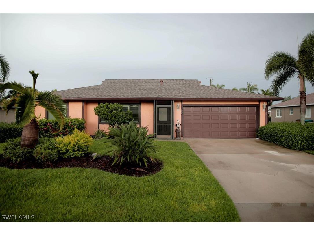 209 SE 1st Avenue Cape Coral FL 33990 224055067 image1