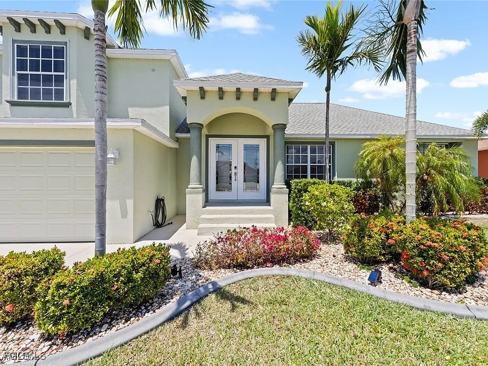 209 SE 3rd Terrace Cape Coral FL 33990 2025003419 image4