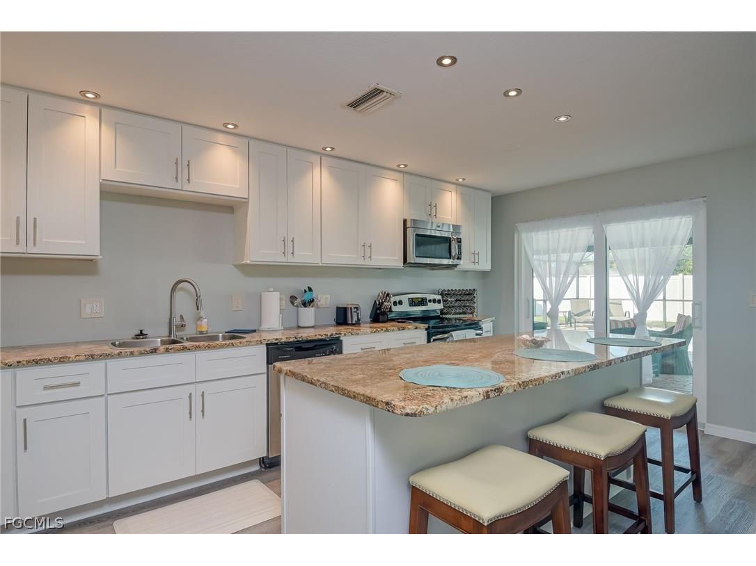 209 SE 44th Terrace Cape Coral FL 33904 2026010503 image9