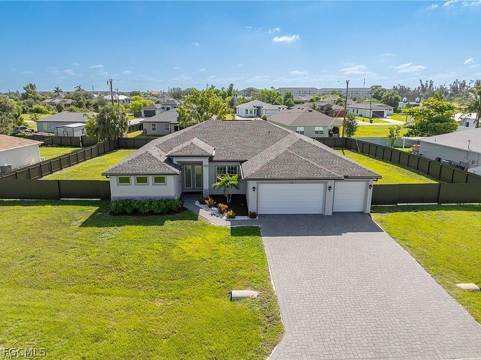 209 SW 10th Place Cape Coral FL 33991 2026009585 image1