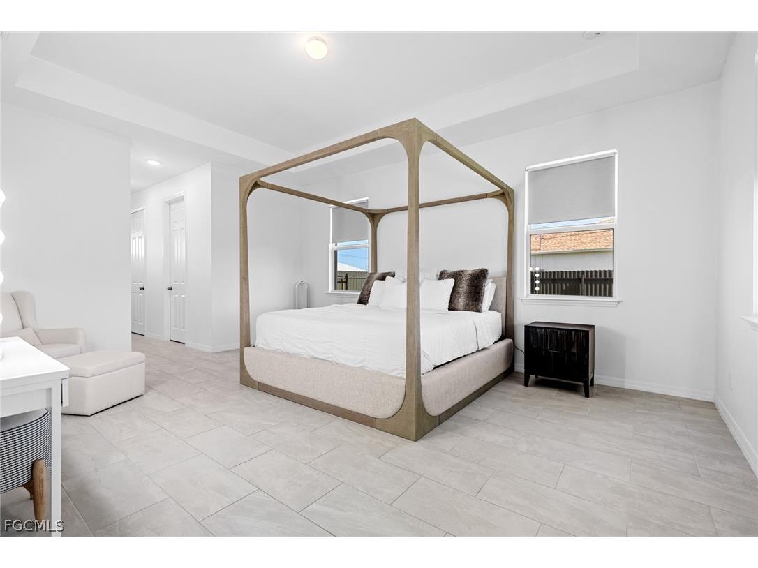 209 SW 10th Place Cape Coral FL 33991 2026009585 image3