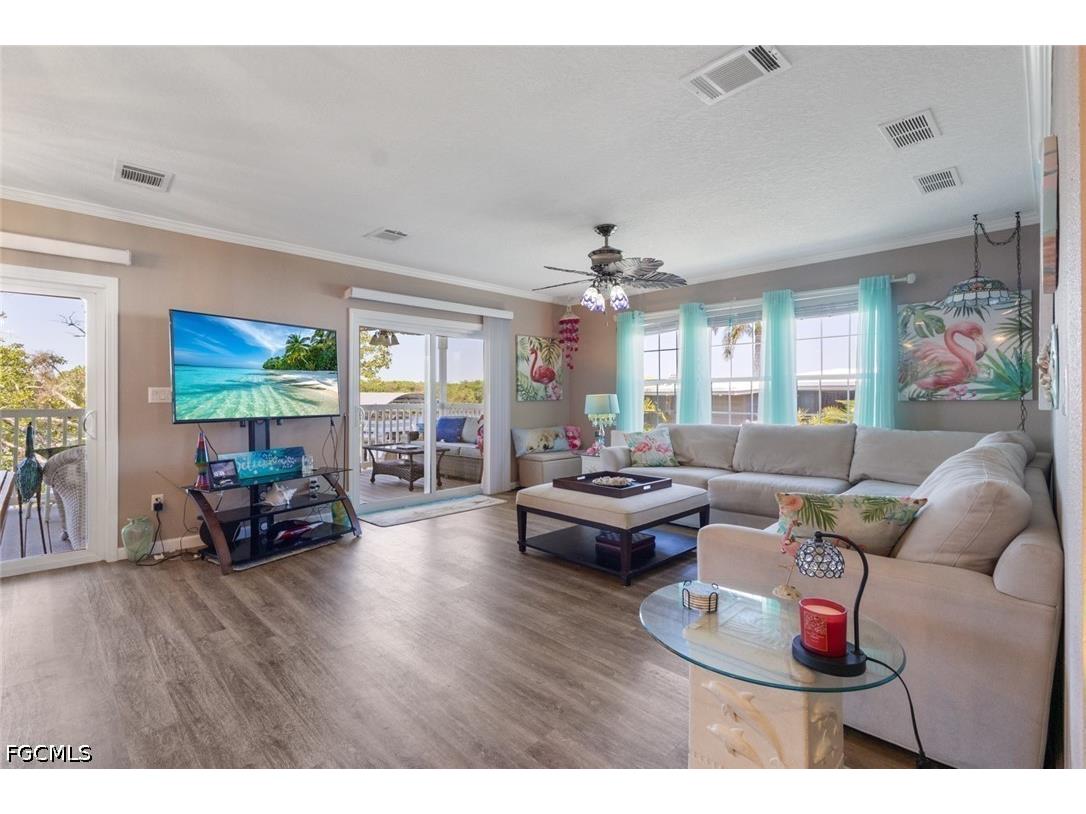 209 Sun Circle Fort Myers FL 33905 2026014898 image14