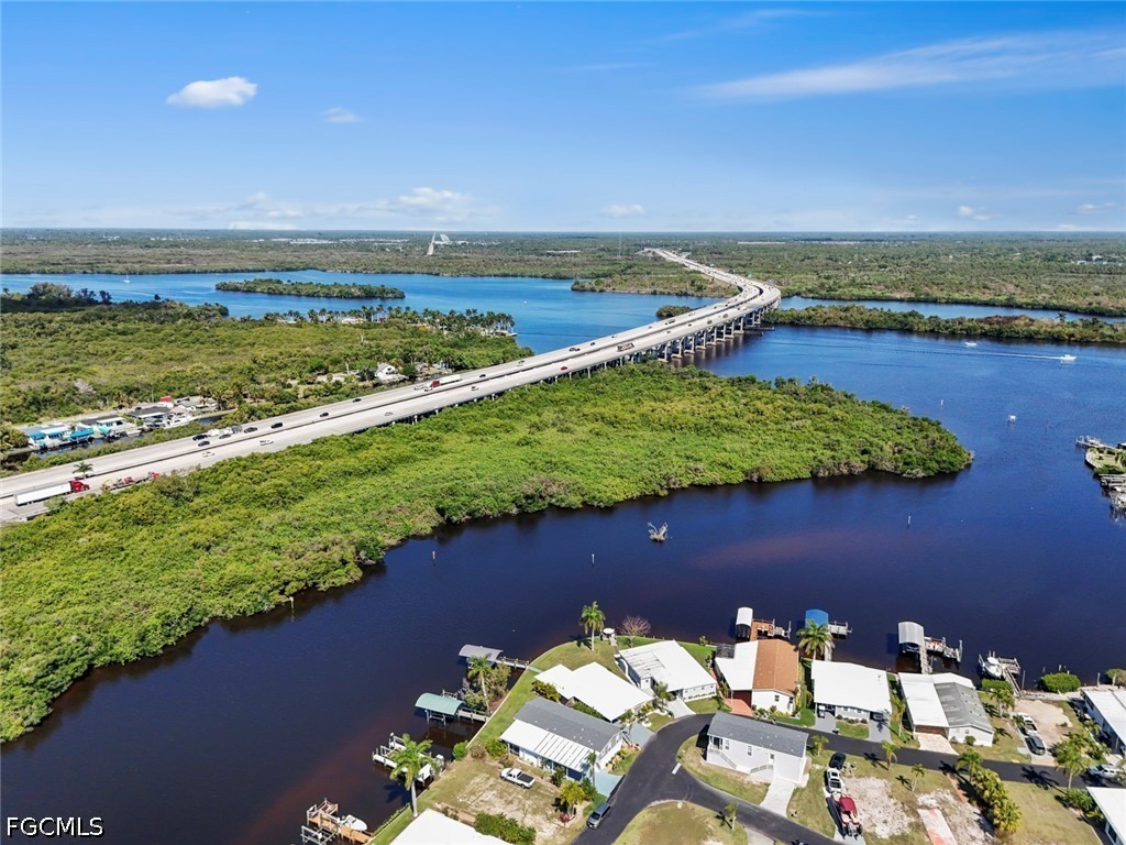 209 Sun Circle Fort Myers FL 33905 2026014898 image32