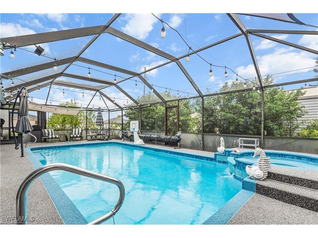 209 Tropicana Parkway W Cape Coral FL 33993 225051834 image1